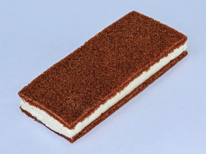 Domači Kinder Milchschnitte